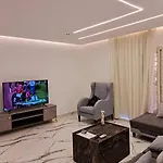 Luxury Hotel Apartment Front Of Citystars